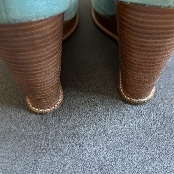 Michael Kors Suede Turquoise Open Toe Wedges Size 8 - Picture 6 of 7